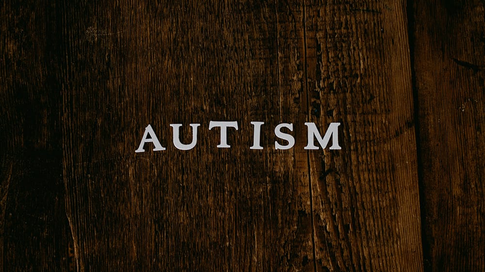 cbd et autisme, lettre bois